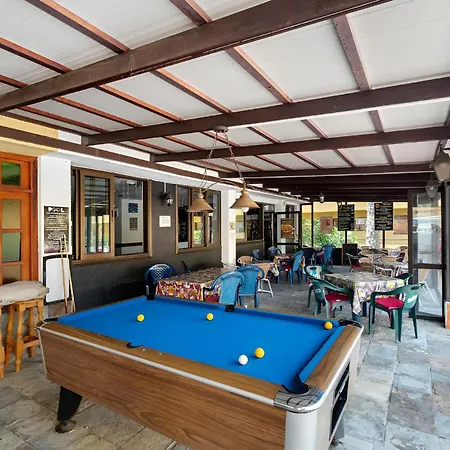 Brisa Del Atlantico En Torre Del Sol, Americas *